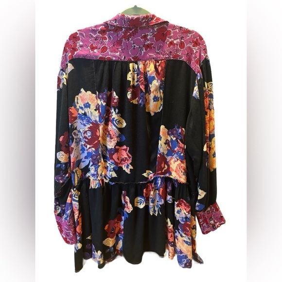 Free People “Brunch A Bunch” Floral Tunic Top 🌸 medium - Picture 3 of 9